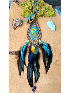 Le Scarabée du Ciel Étoilé — Attrape-Rêves Goutte Chamanique Totem Scarabée | Stéatite Sculptée, Lapis Lazuli & Plumes Rares