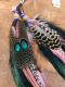 L’aube sacrée - Bijou de cheveux chamanique aux plumes de faisan et pierres naturelles