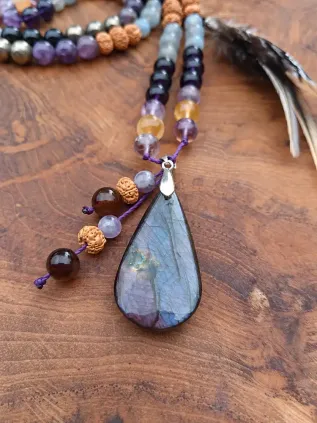 Mala Chamanique 108 Perles « Les Reflets Secrets » | Labradorite Violette
